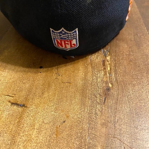 Chicago Bears Hat - Picture 4 of 8